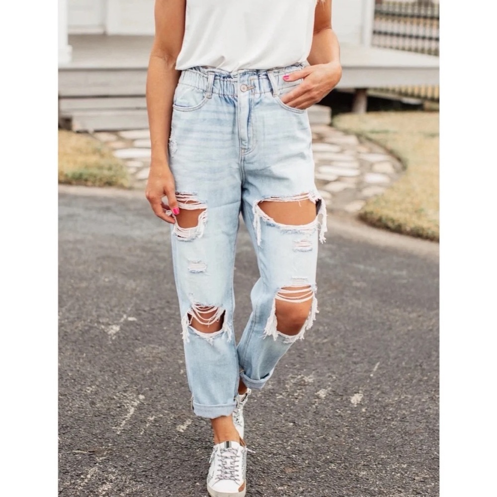 KanCan Paperbag Waist Jeans Mom Jeans Size 13 (30x28) Light Wash Distressed NEW